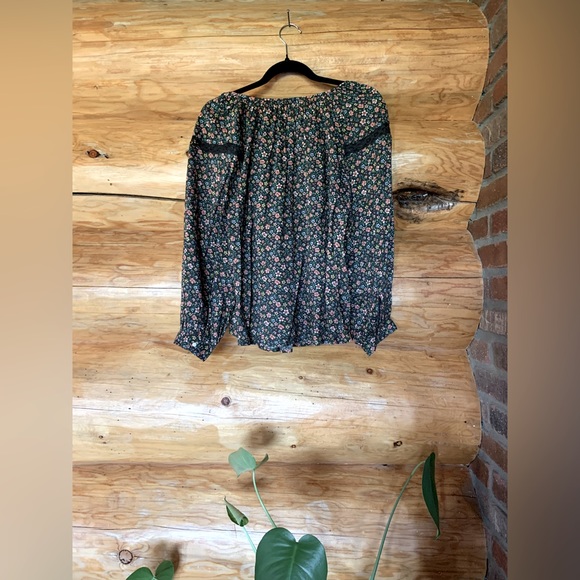 Boho Floral Blouse - Picture 2 of 3